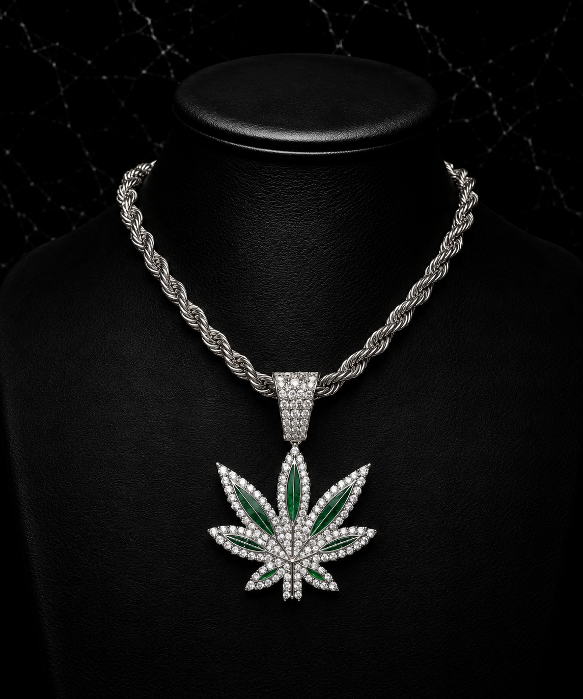 CIONDOLO "GANJA FREE"